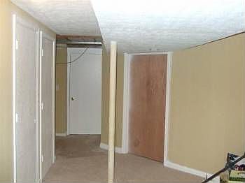 4th image of 11813 S 33rd St