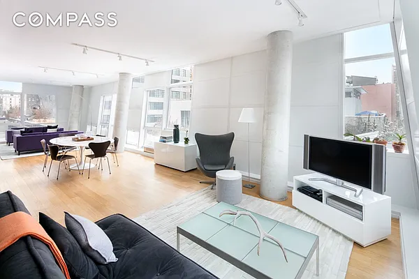 Sold by Compass | media 2