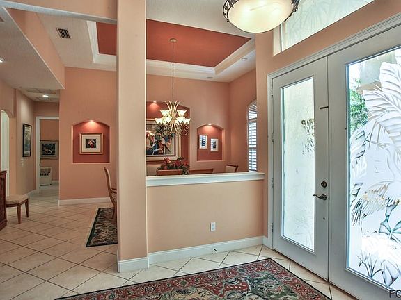 2nd image of 35 Eastlake Dr