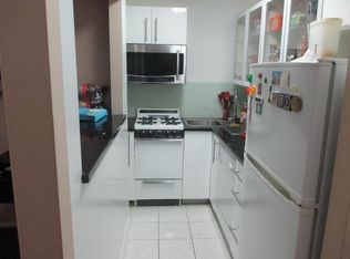 27 Northill St APT 4B, Stamford, CT 06907