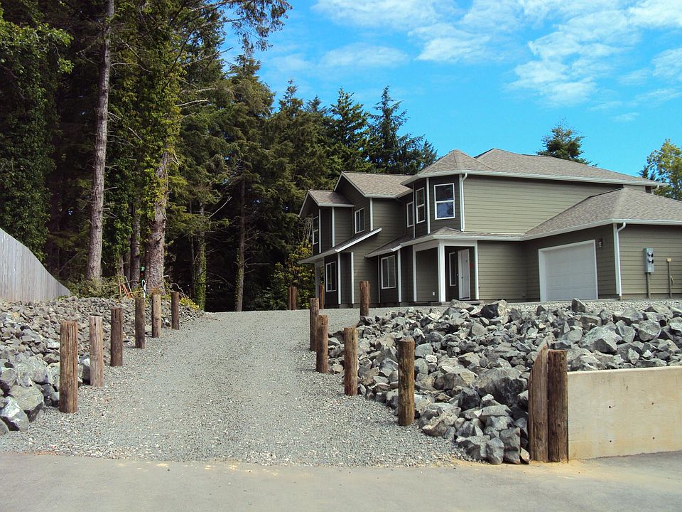 1st image of 92620 Cape Arago Hwy #A