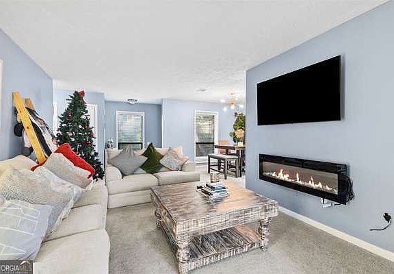 2nd image of 8740 Roswell Rd Unit 10B