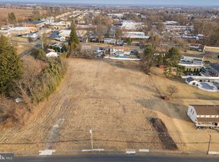 2367 Pine Rd, Huntingdon Valley, PA 19006