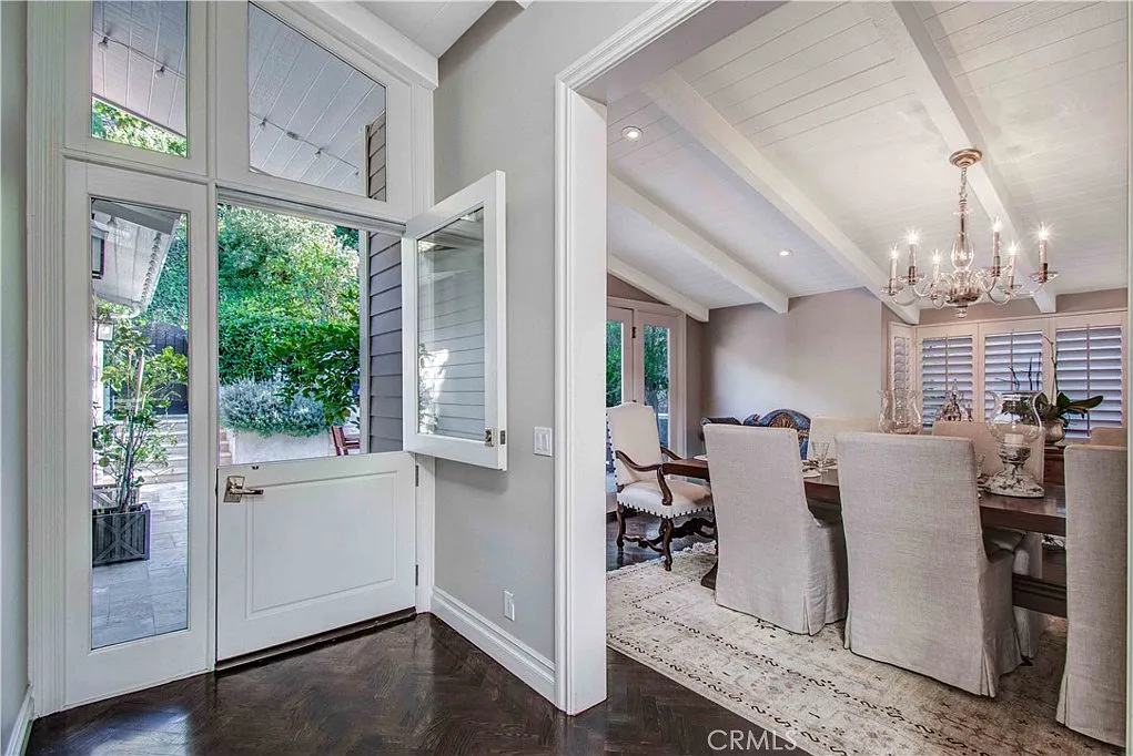 4 bed, 4.5 bath, 4120 sqft, $44,000 — Photo 4