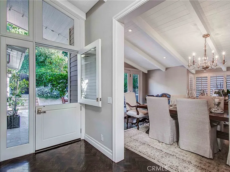 255 Emerald Bay — Photo 4