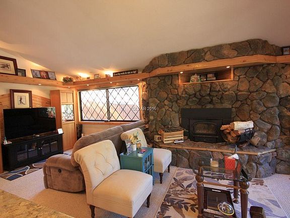 5th image of 4126 Tyrol Way