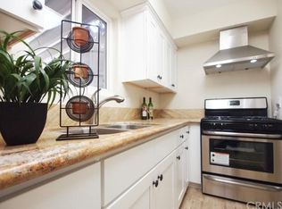 19779 Kingswood Ln, Huntington Beach, CA 92646
