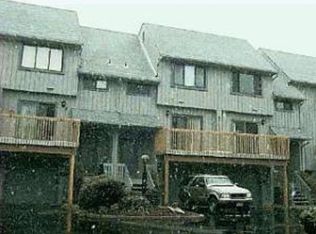 5 Island View Way, Sea Bright, NJ 07760