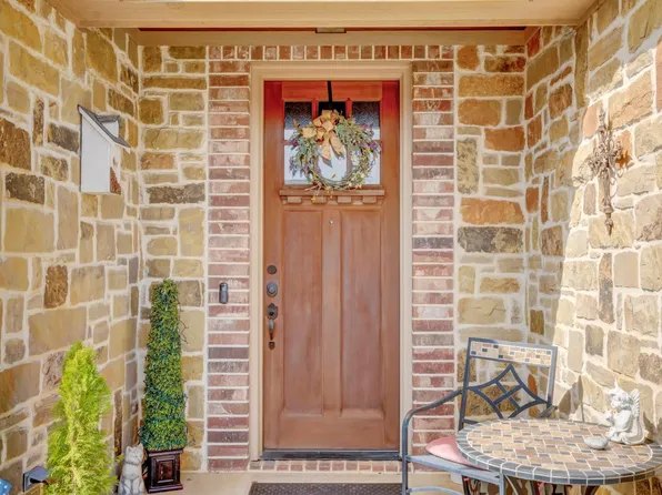 336 Kingdom Blvd, Lindale, TX 75771