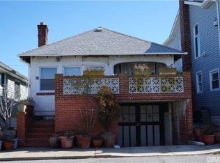 44 Pennsylvania Ave, Long Beach, NY 11561