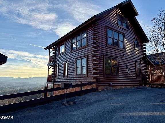 2nd image of 3045 Legacy Vista Dr
