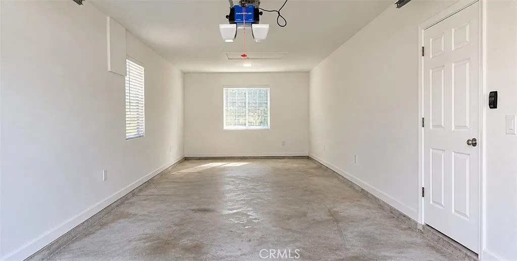 4 bed, 1700 sqft, $3,900 — Photo 4
