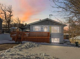 24 Laurie Dr, Lower Sackville, NS B4E 1G2