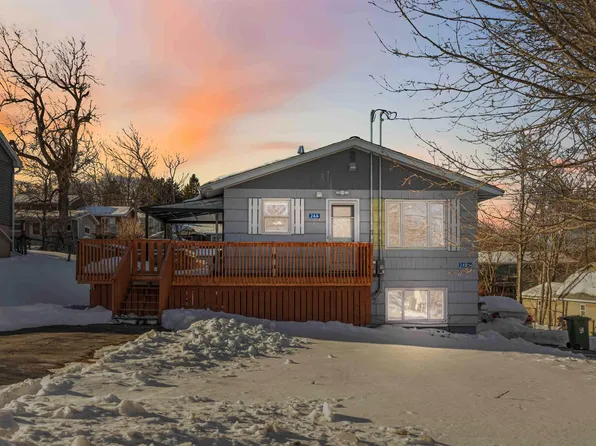 24 Laurie Dr, Lower Sackville, NS B4E 1G2