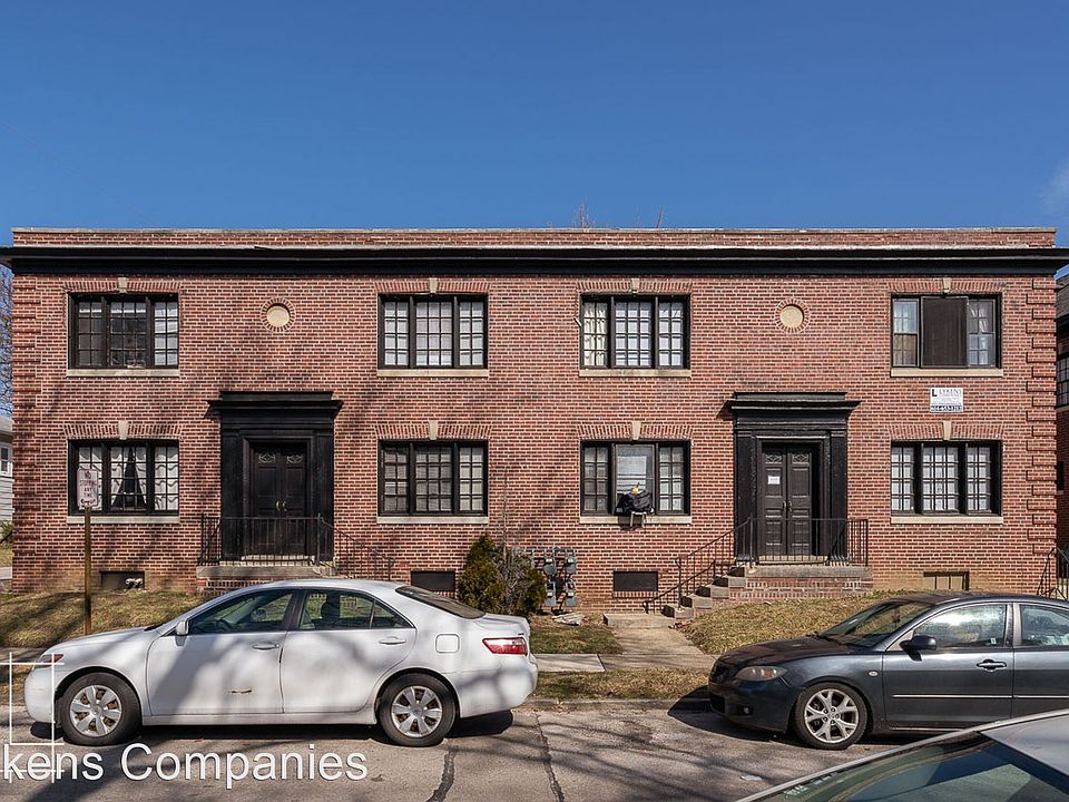 1st image of 442 E Maynard Ave APT A