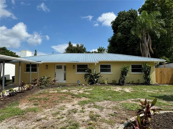 2916 40th Ave W, Bradenton, FL 34205