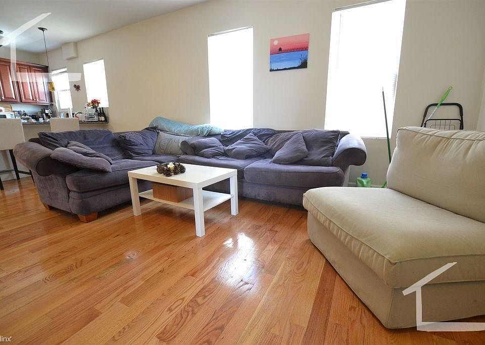 2nd image of 166 Naples Rd #2