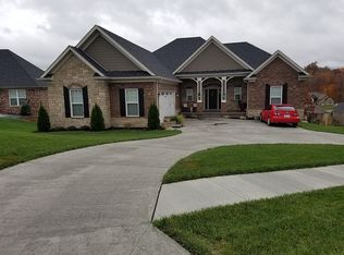 3615 Sunset Ridge Ct, Floyds Knobs, IN 47119