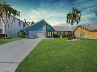 5747 SW 9th Ct, Cape Coral, FL 33914