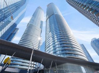 12 York St Unit 3101, Toronto, ON M5J 0A9