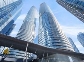 12 York St, Toronto, ON