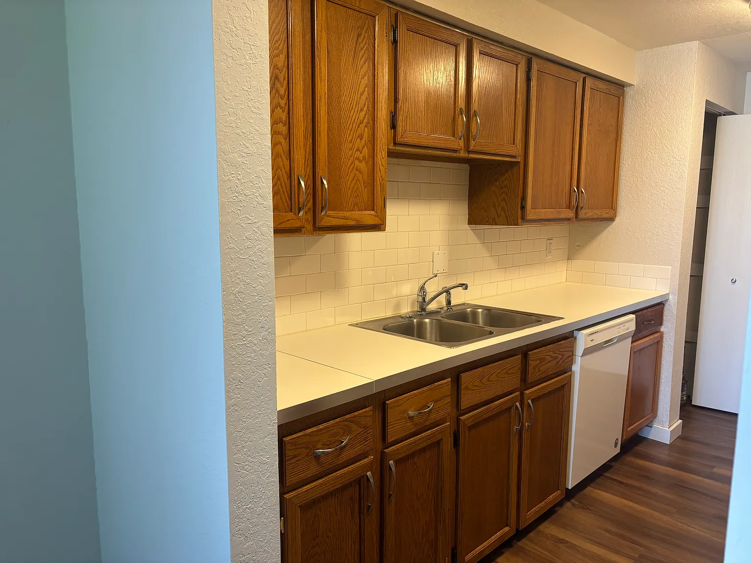 2 bed, 1.5 bath, 1056 sqft, $1,850 — Photo 1