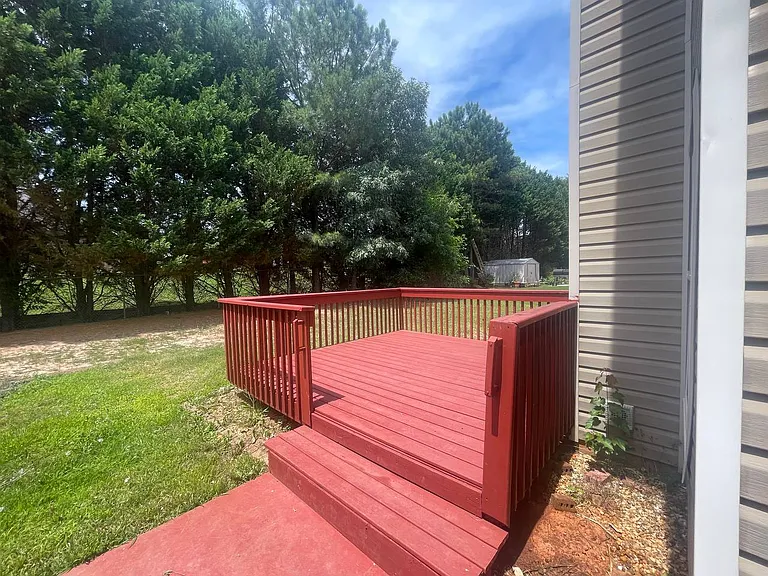 520 Lakeridge Ct — Photo 8
