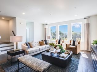 53 Eastwood Ter BLDG 20 #53, East Hanover Twp., NJ 07936