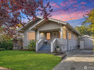 8007 Fremont Avenue N, Seattle, WA 98103