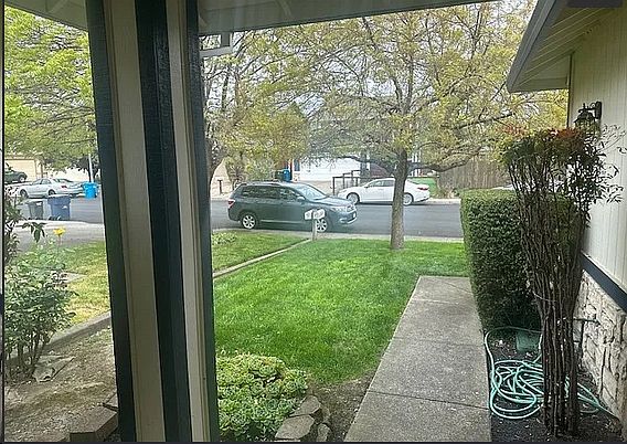 1st image of 7652 Mandolin Way