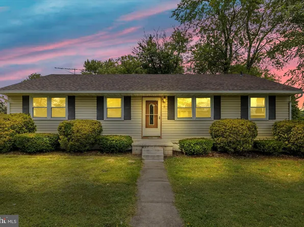 3 Mountain View Cir, Thurmont, MD 21788