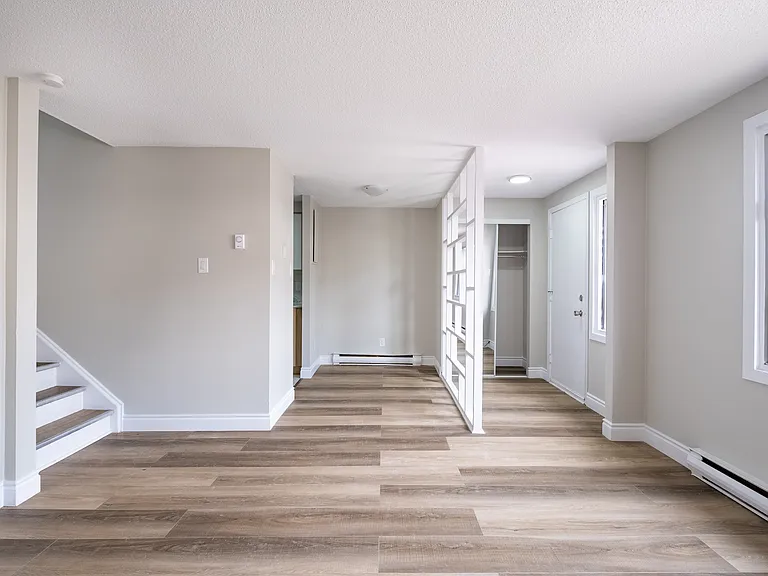 21 Holborn Dr — Photo 1