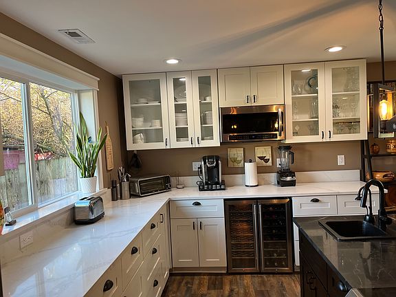 5th image of 17507 Engebretsen Rd #1