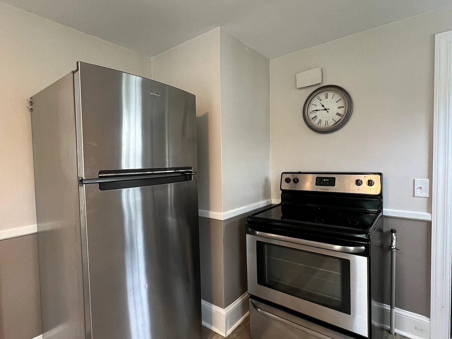 1 bed, 700 sqft, $2,000 — Photo 2