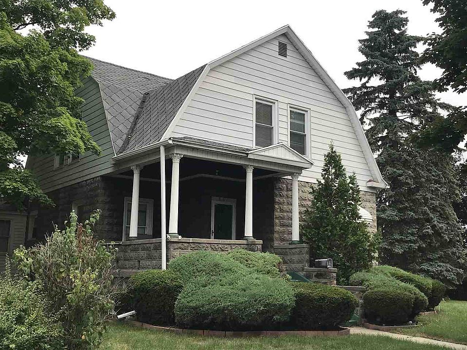 1st image of 801 E Smith St