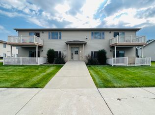 869 San Angelo Dr APT 3, Bismarck, ND 58504