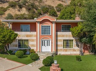 1870 Marcheeta Pl, West Hollywood, CA 90069