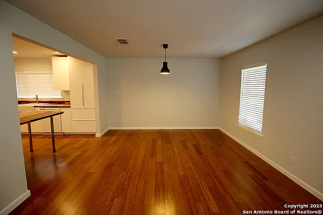64 Vaughan Pl — Photo 5