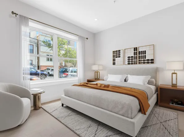 520 New York Avenue image 4 of 11