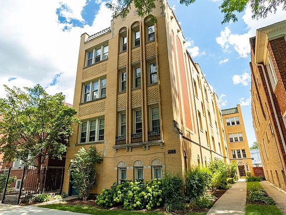 2nd image of 4327 N Richmond St APT 2