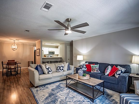 5th image of 7 Private Road 3057 APT 5