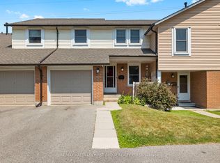 1055 Central Park Blvd N #31, Oshawa, ON L1G7M4