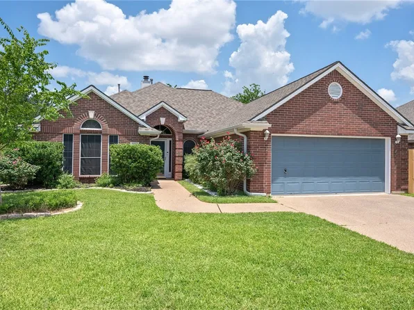 2903 Meadowbrook Ct, College Station, TX 77845
