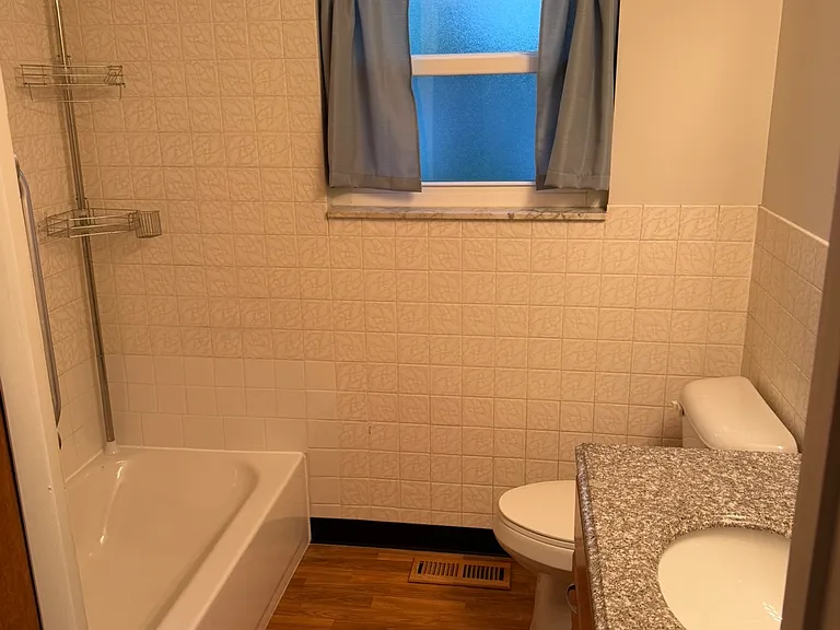 7602 Elton St — Photo 10