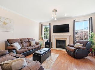 424 Hartford Dr, Nutley, NJ 07110