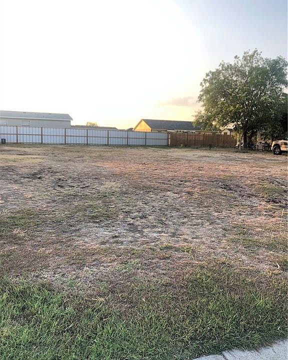 1st image of 99999 Sevilla Dr