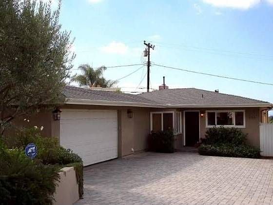 1st image of 658 Gould Ave