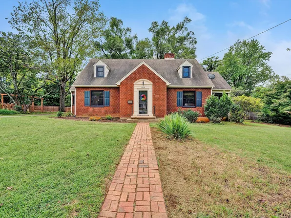 1019 Halliahurst Ave, Vinton, VA 24179