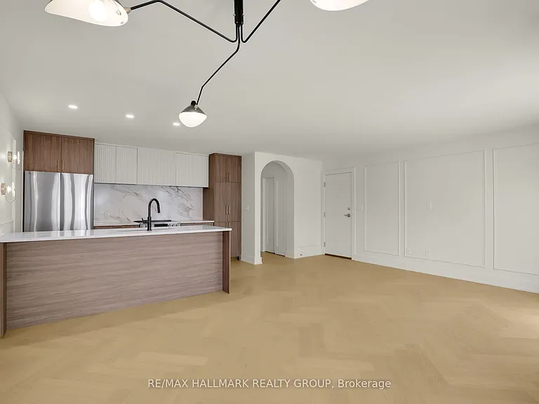 13 Ella St #3 — Photo 10