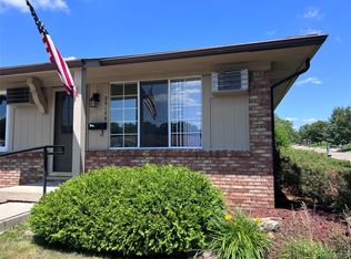 25159 Franklin Ter UNIT 8, South Lyon, MI